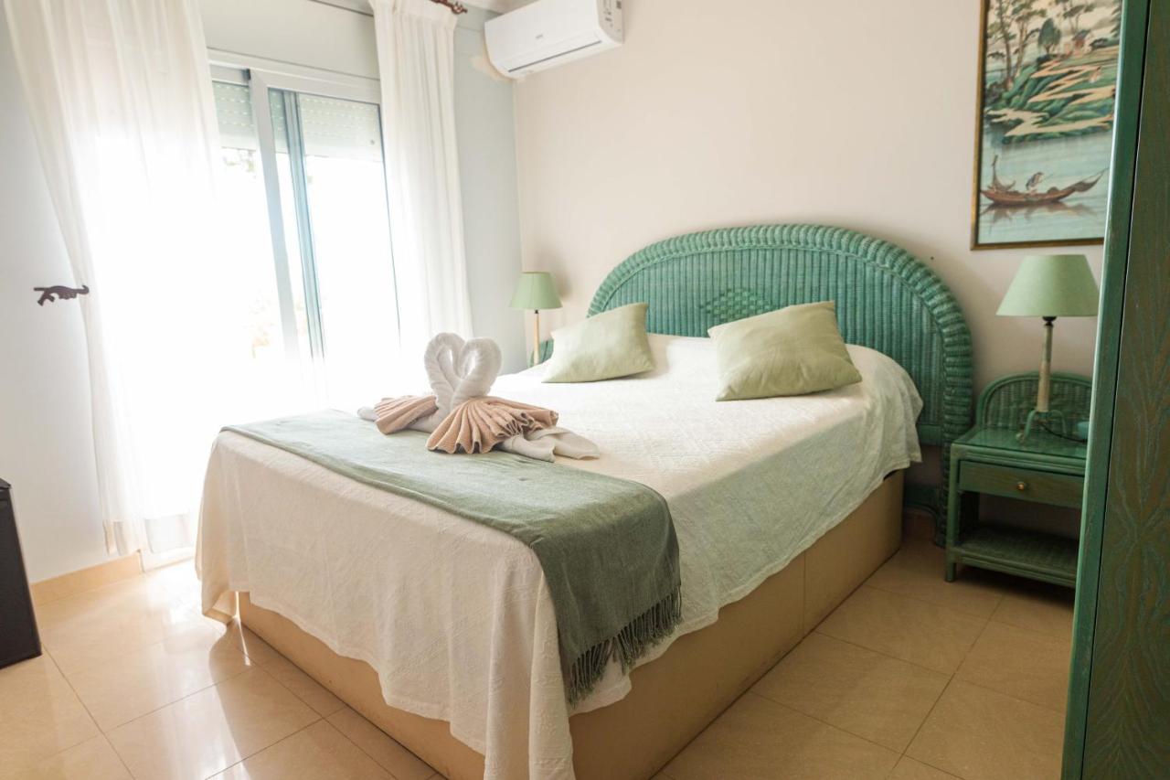 Hotel La Estrella Del Mediterraneo Roda de Bará Extérieur photo