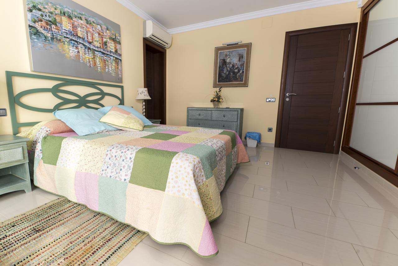 Hotel La Estrella Del Mediterraneo Roda de Bará Extérieur photo